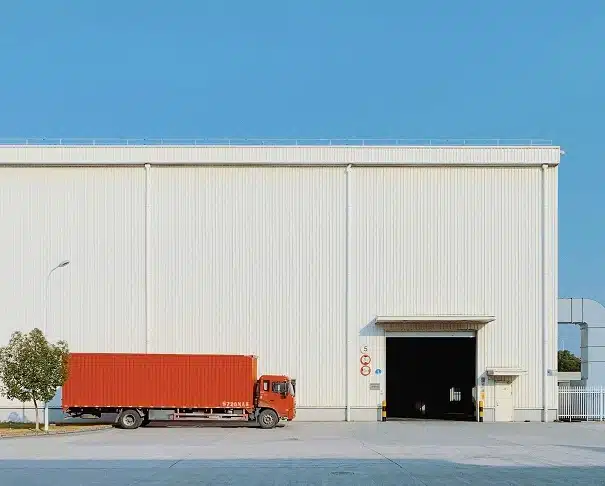 bobtail truck
